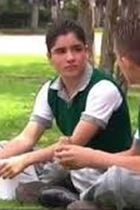 Sergio: Un Adolescente Gay Frente al Bullying (Sergio: Un Adolescente Gay Frente al Bullying)