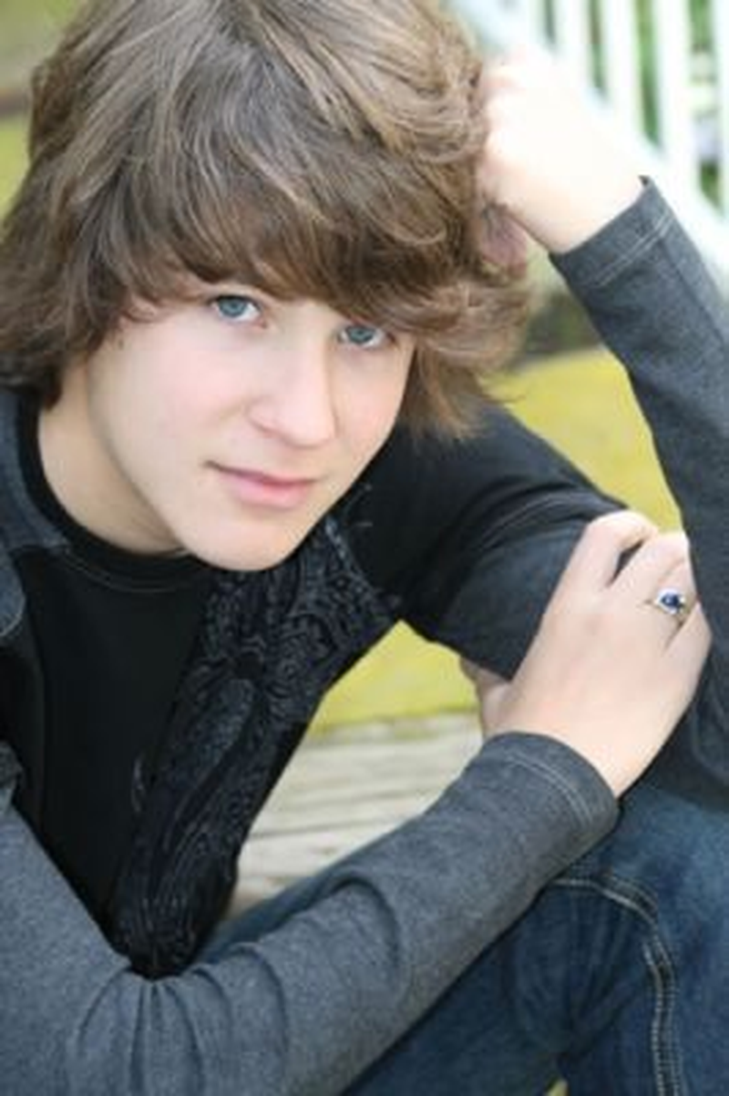 Devon Werkheiser - Foto 3