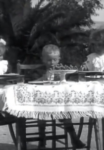 Le goûter des bébés (Le goûter des bébés)