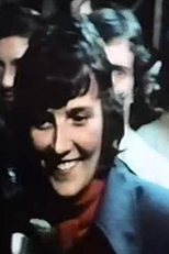 Lugar de Mulher na Casa: Um Retrado de Elaine Noble (A Woman's Place Is in the House: A Portrait of Elaine Noble)