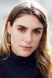 Elena Saurel - Poster 1
