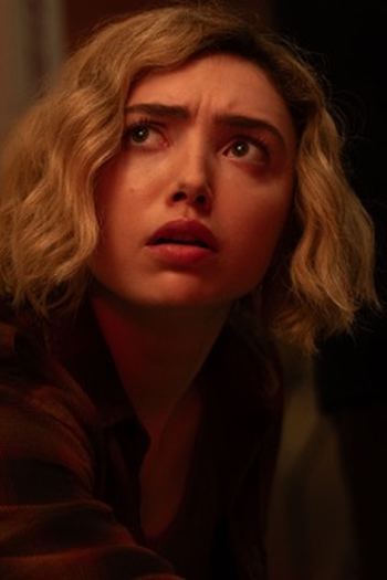 Poster de Episódio Fire, Talk To Me (2025)
