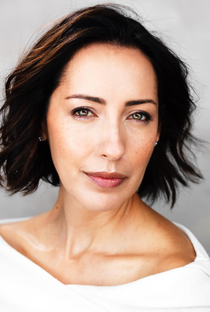 Brandi Bravo - Poster 1