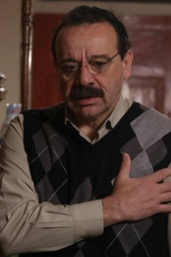 Poster de Episódio 10. Bölüm (2022)