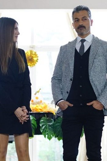Poster de Episódio 19. Bölüm (2020)