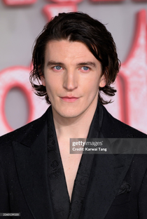 Ewan Mitchell (II) - Poster 1