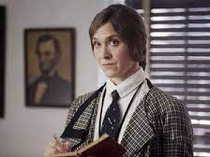 Foto 5 de Mrs. Sherlock Holmes by Timeless