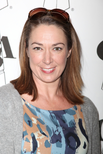 Elizabeth Marvel - Poster 1