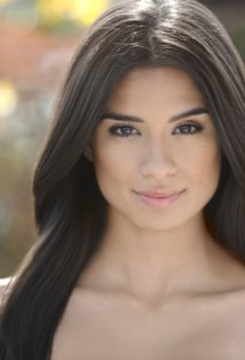 Diane Guerrero - Foto 1