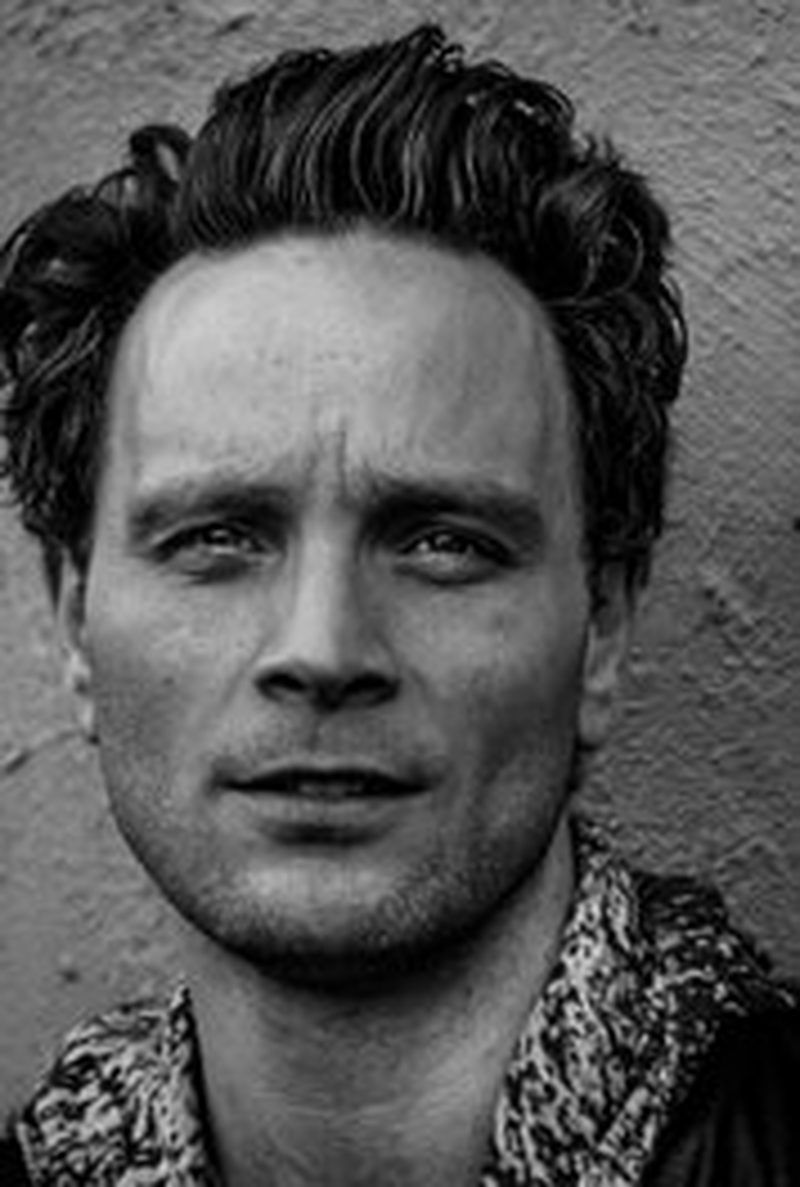 Ben Cotton (I) - Foto 1