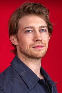 Joe Alwyn - Poster 1