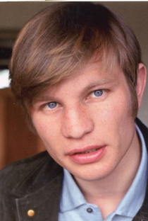 Michael York - Poster / Capa / Cartaz - Oficial 1