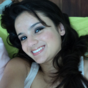 Foto de perfil de Yasmin Maíra Alvarenga