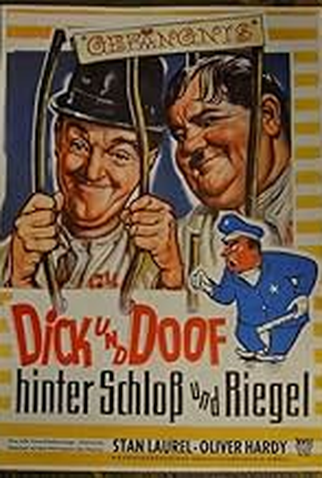 Poster 2 de Curta Hinter Schloss und Riegel (1931)