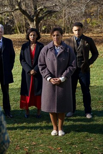 Poster de Episódio Thicker Than Water (2021)