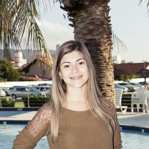 Foto de perfil de Monique Martins