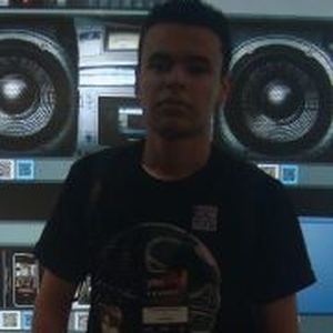 Foto de perfil de Carlos Eduardo Santiago
