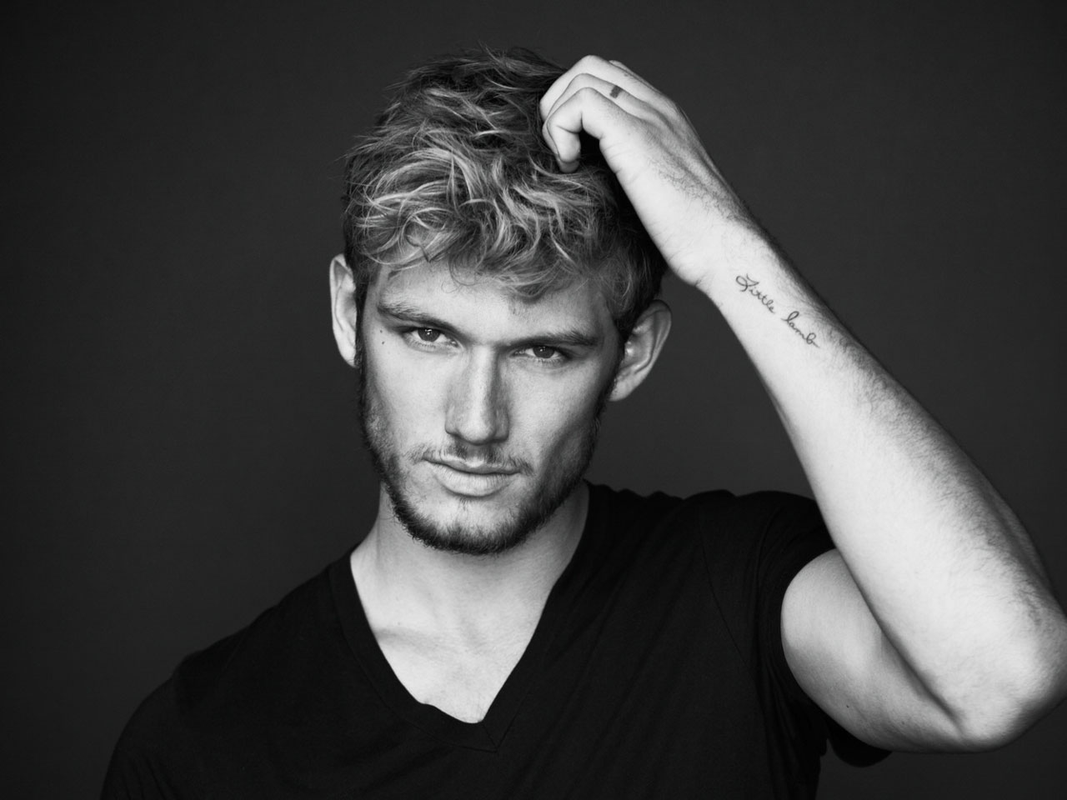 Alex Pettyfer - Foto 2