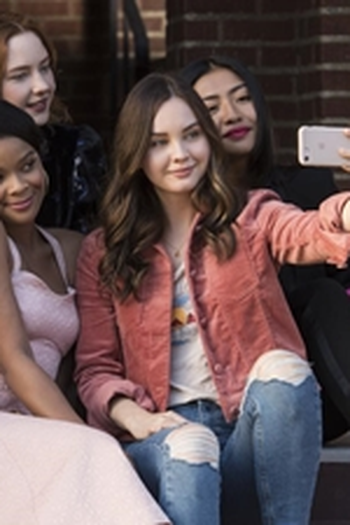 Poster de Episódio …Pretty as a Picture (2018)