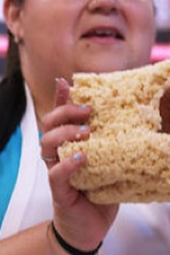 Poster de Episódio Prehistoric Bakes (2019)