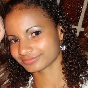 Foto de perfil de Helen Cristine Oliveira