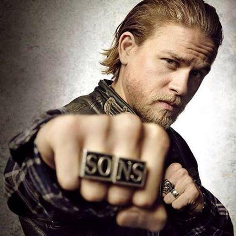 Charlie Hunnam - Foto 6