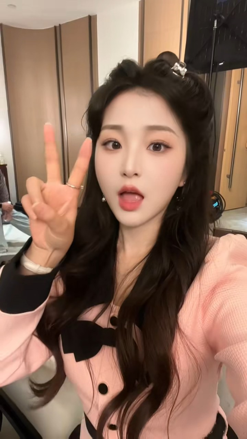 Li Mengna - Foto 5