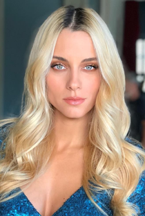 Doukissa Nomikou - Poster 1