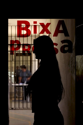 Poster de Curta Bixa Presa (2019)