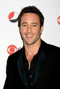 Alex O'Loughlin - Poster 3