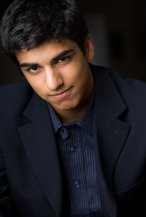 Dejan Loyola - Poster 1