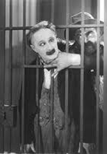 Às suas ordens (At your service)