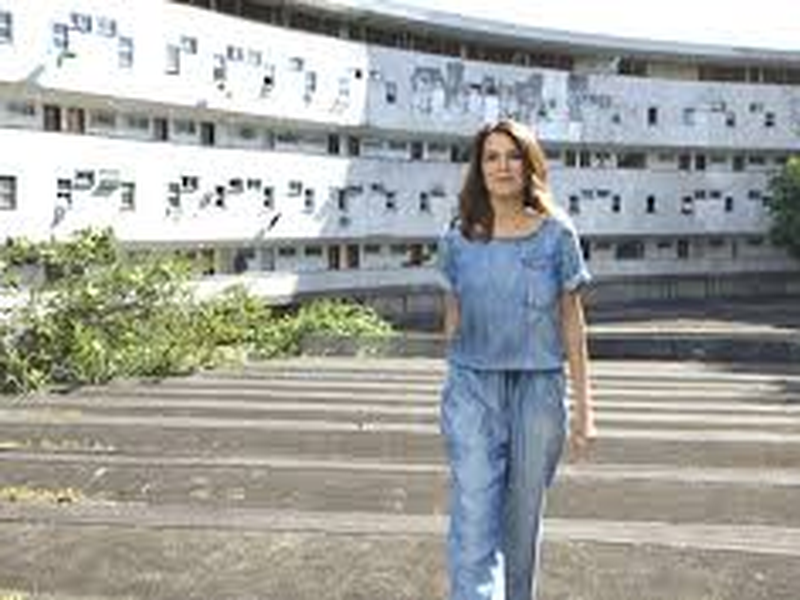 Foto 3 de Lá Fora com Bel Lobo