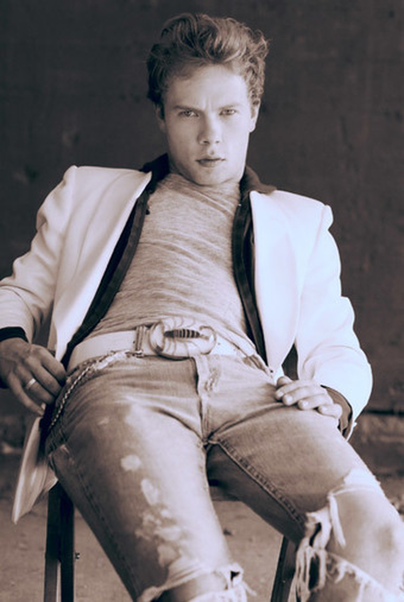 Brendan Fletcher - Foto 1