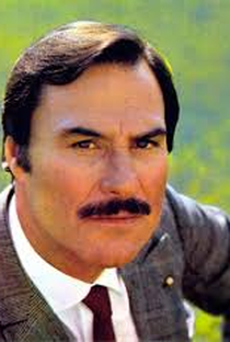 Leonardo Villar - Poster 1