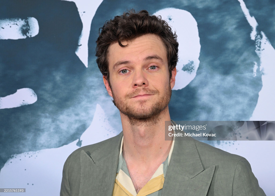 Jack Quaid (I) - Foto 1