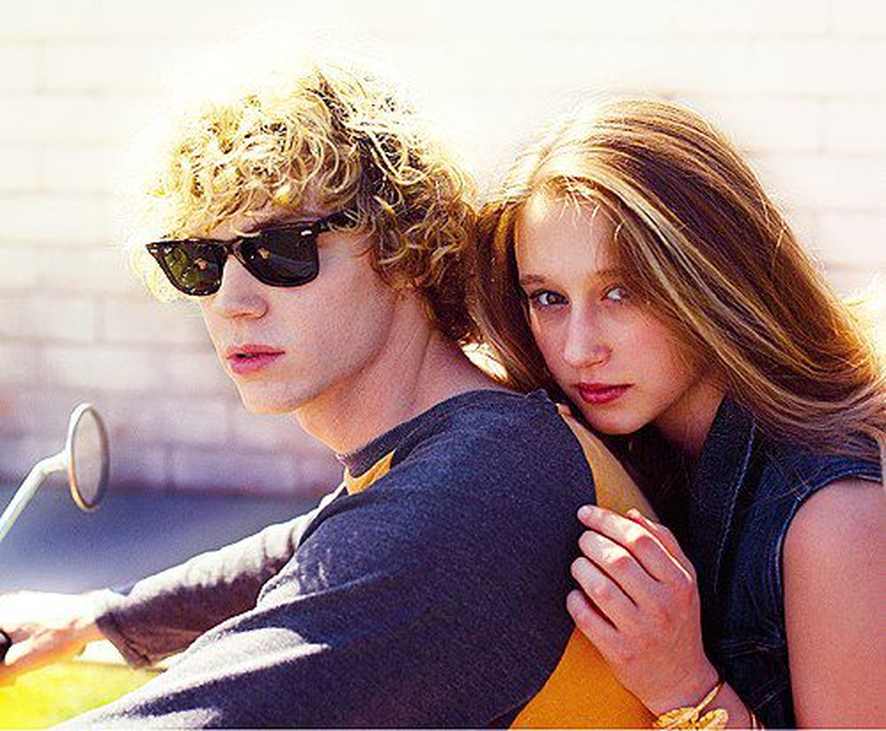 Taissa Farmiga - Foto 2