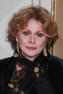 Elizabeth Ashley (I) - Poster 1