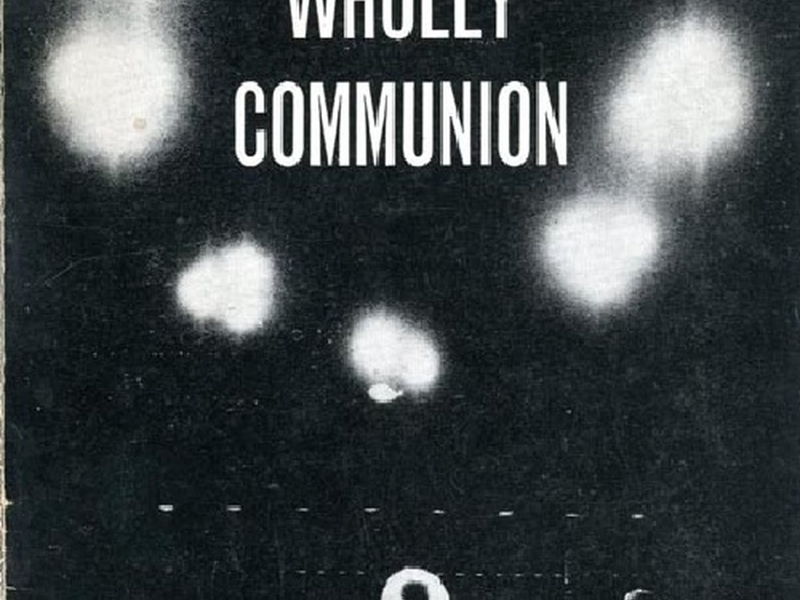 Foto 1 de Wholly Communion