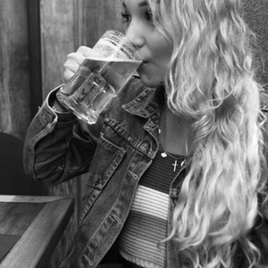 Foto de perfil de Paula Arielly