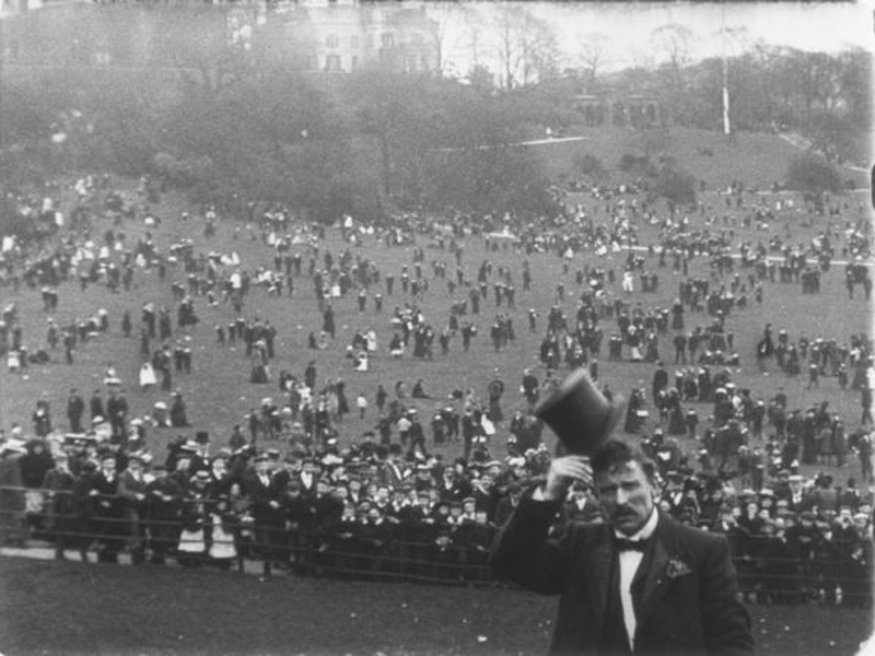 Foto 1 de Preston Egg Rolling