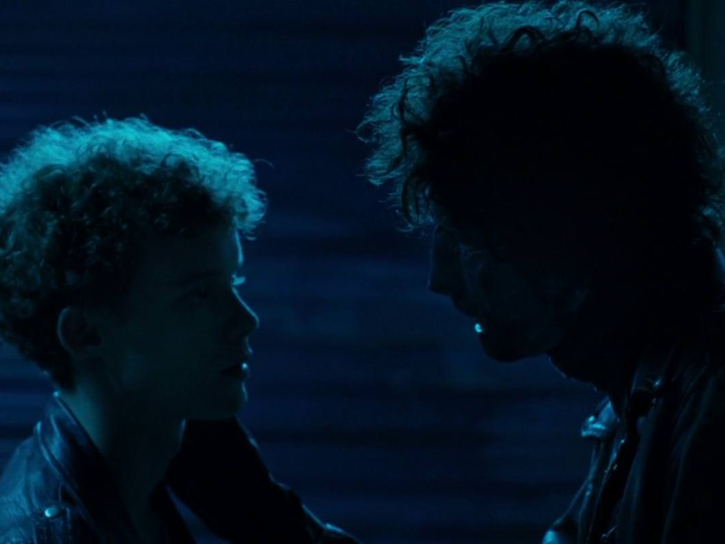 Foto 7 de Faca no Coração