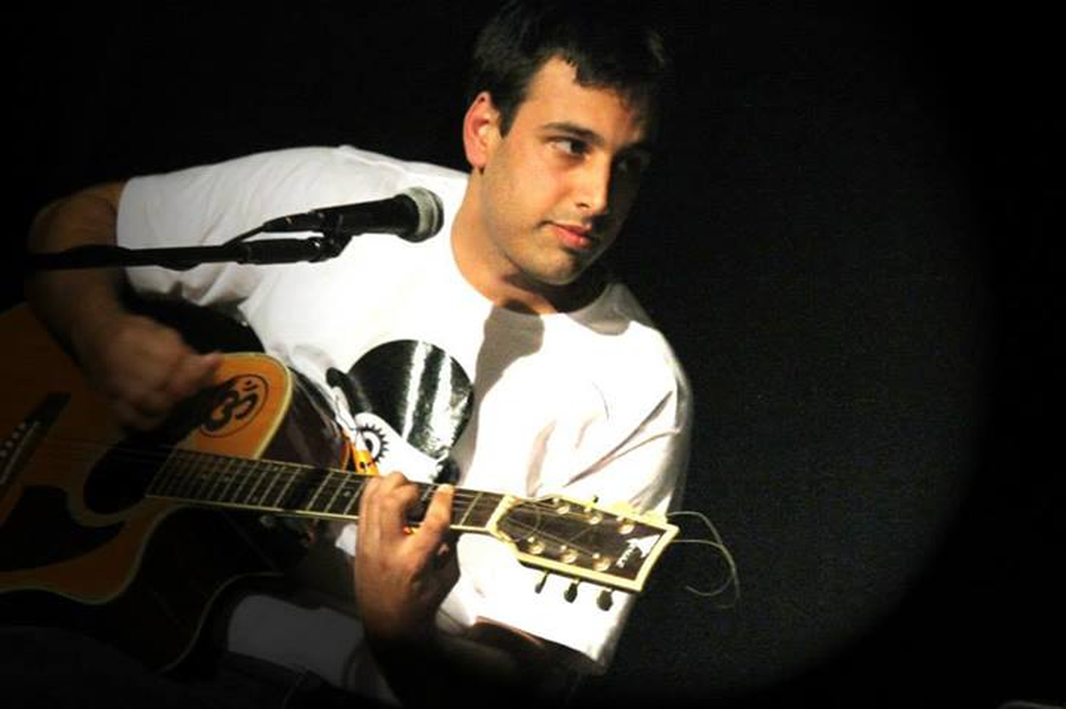 Júnior - Foto 1