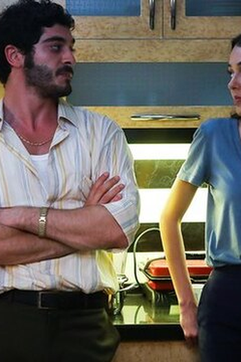 Poster de Episódio 3. Bölüm (2020)