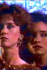 Curvas Perigosas (1ª temporada) (Dangerous Curves - Season 1)