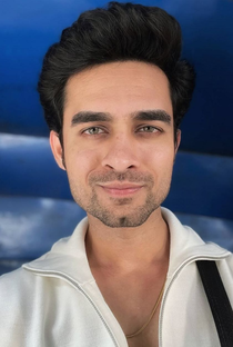 Tarang Chouhan - Poster 1