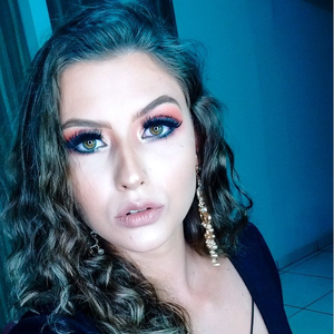 Foto de perfil de Rafaelle S Kronbauer Vieira