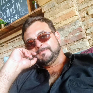 Foto de perfil de Renato Quadros