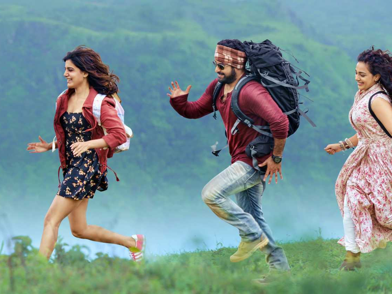 Foto 32 de Janatha Garage