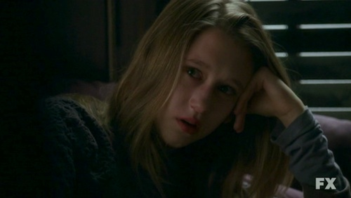 Taissa Farmiga - Foto 4